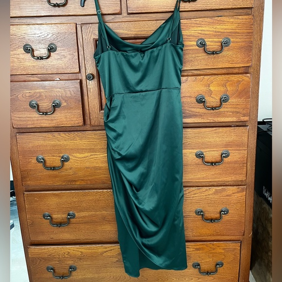 Green silky cowl neck midi dress - Picture 3 of 3